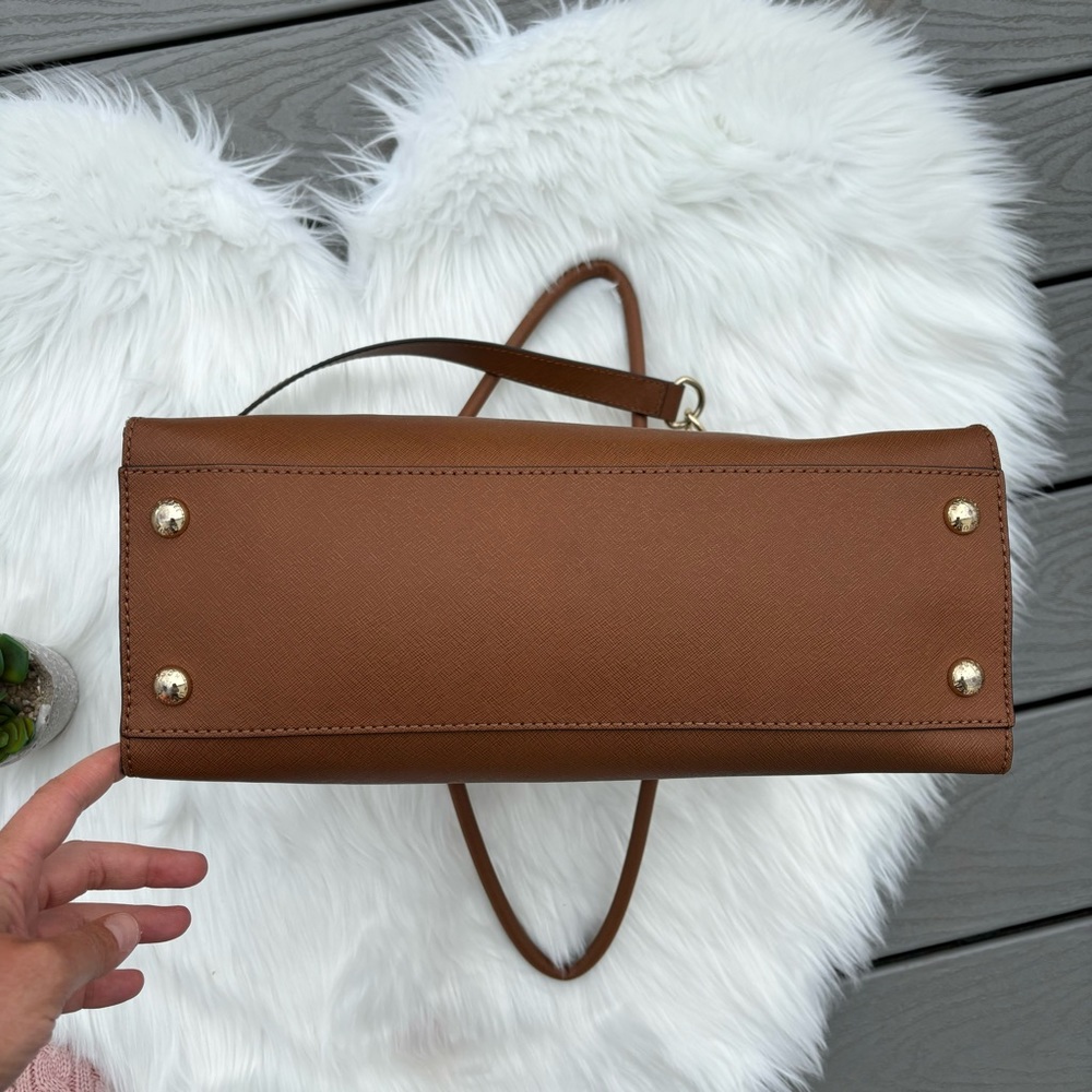 Michael Kors Brown Hamilton Purse - Picture 4 of 4